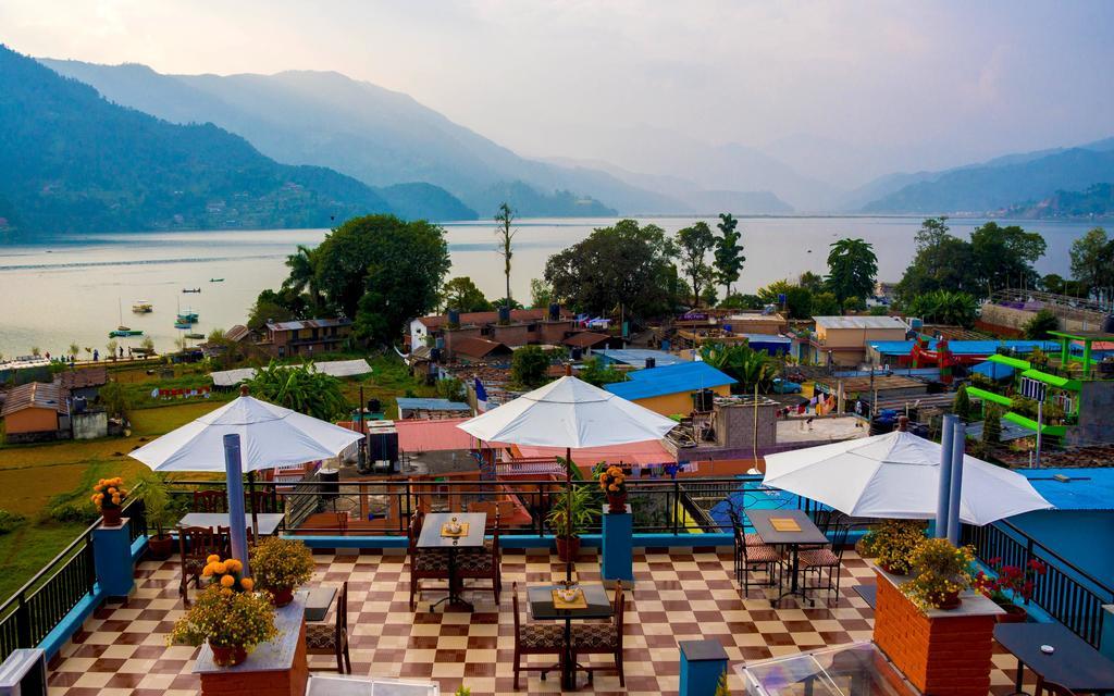 Hotel Adam Pokhara Kültér fotó