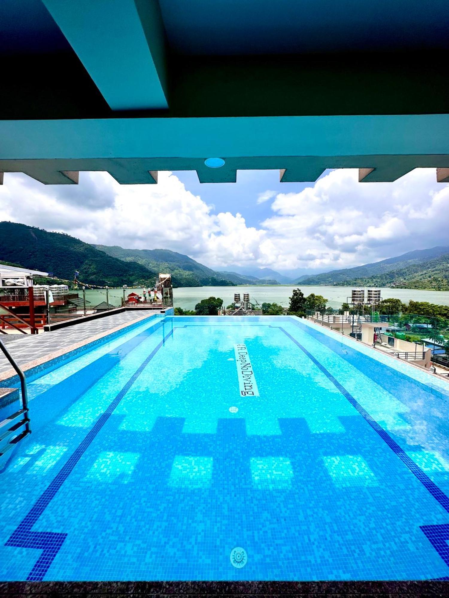 Hotel Adam Pokhara Kültér fotó