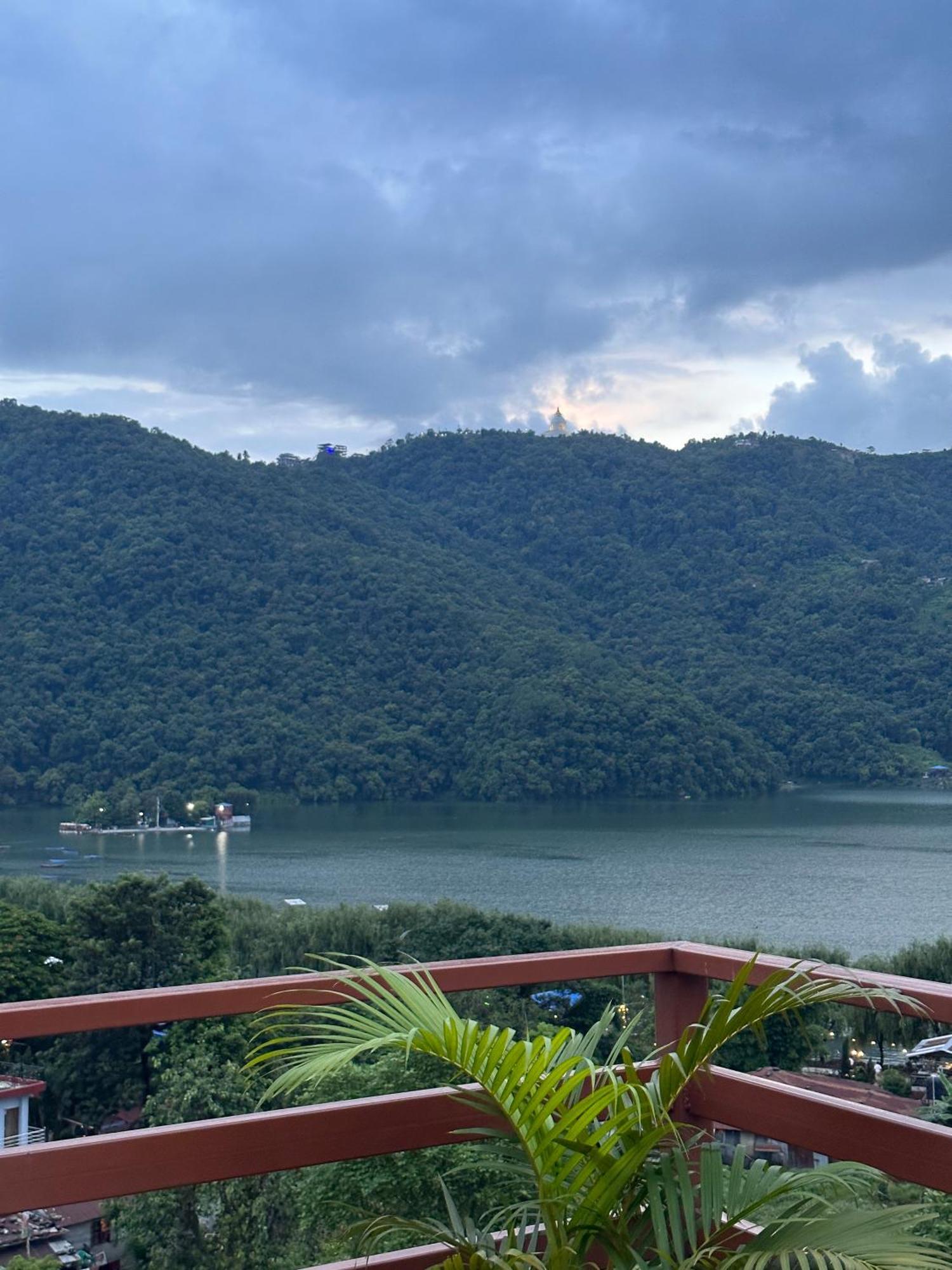 Hotel Adam Pokhara Kültér fotó