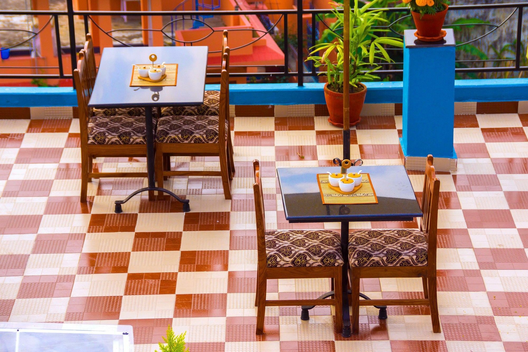 Hotel Adam Pokhara Kültér fotó